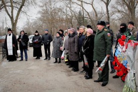 Памяти павших: в Волгодонске почтили погибших при восстановлении конституционного строя на Северном Кавказе
